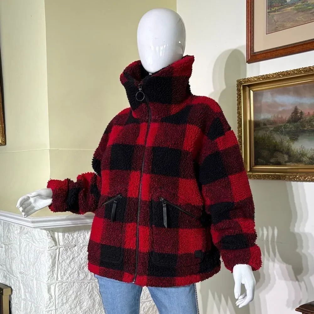 Roots Buffalo Plaid Sherpa Jacket – Red & Black – Size M - Picture 3 of 17